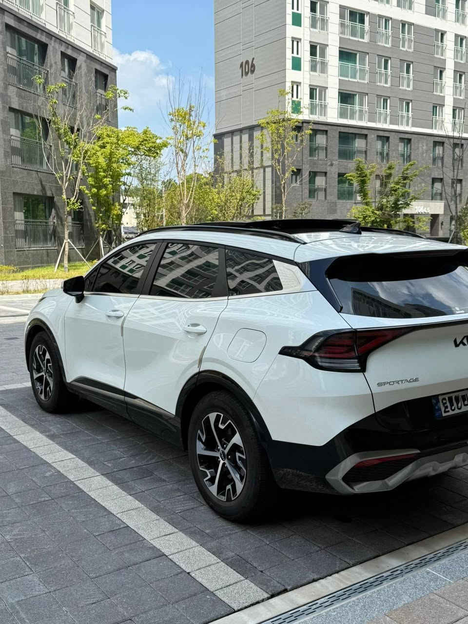 🚘كيا سبورتاج ترخيص 2023
🚘محرك 1600 هايبرد 
🚘240 حصان
🚘هاند بريك كهربائي 
🚘دفع  4×2
🚘ساعات ديجيتال
🚘تشغيل وفتح بصمه وتحكم بالمفتاح
🚘اضاءه ليدات وزنون 
🚘فرش جلد مميز   
🚘مقاعد كهرباء مع ذاكره
🚘حساسات 360 درجه
🚘كميرات 360 درجه
🚘شاشة وكاميرات
🚘مكيف إلكتروني 
🚘تحكم مقود
🚘تدفئة وتبريد مقاعد
🚘نظام تثبيت السرعة
️🚘نظام مانع تصادم + رادار + تحديد مسار
🚘جير ستيرنج
🚘طبون كهرباء
🚘نظام mode
🚘شاحن تلفون لاسلكي
🚘( بلوتوث ، USB ) 
🚘عداد 42000 كيلو
🔥 فحص نخب طلاء الشركة المنتجة
العنوان الخليل دورا سنجر
جوال 0598339335
وتساب 0599228092


**إذا كنت صاحب هذا الإعلان وتريد حذفه لأي سبب، رجاءا أرسل رسالة إلى الدعم الفني**