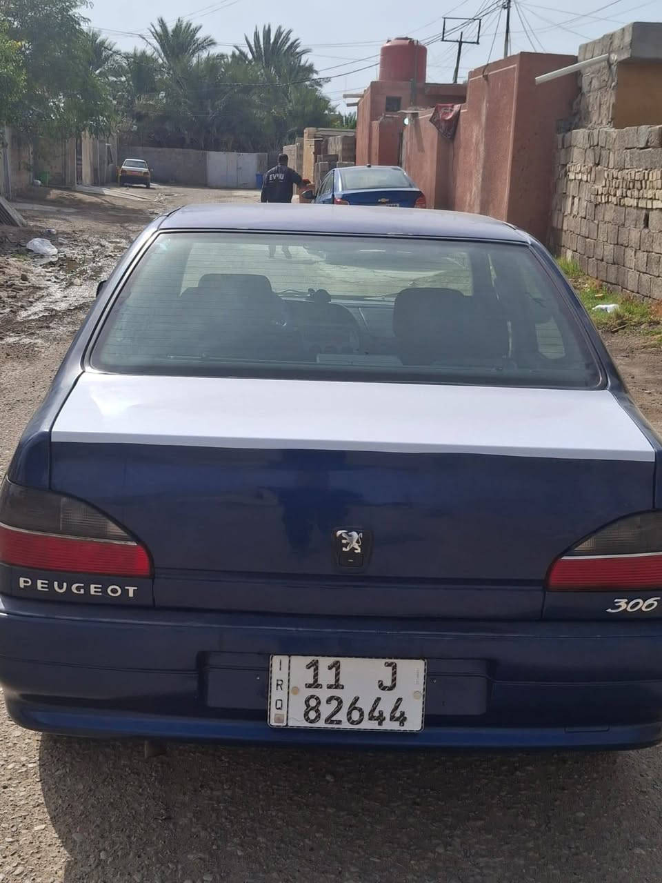 سلام عليكم بيجو للبيع ٣٠٦ مكينه جديده حداديه خير من الله العنوان سلمان باك قرب السيطره السعر ٤٣ وبيها مجال لطيبين ***********
