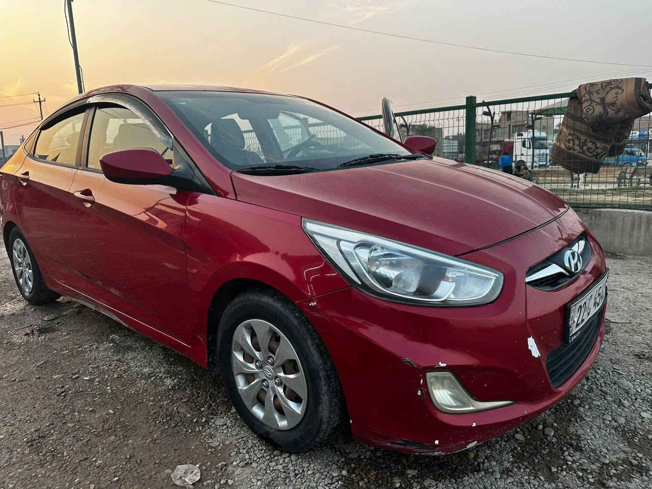 ***********

اكسنت موديل 2015 
وارد امريكي 

ضرر فقط بنيد حادث سطحي 
بدون. دواخل  ليبل واحد 
شاصي لغد مكفول 

كير ومحرك مكفولات حدادية جديده تخم تأير جديد 

السيارة جاهزه من كلشي.  

مكان السيارة بغداد الكرخ
