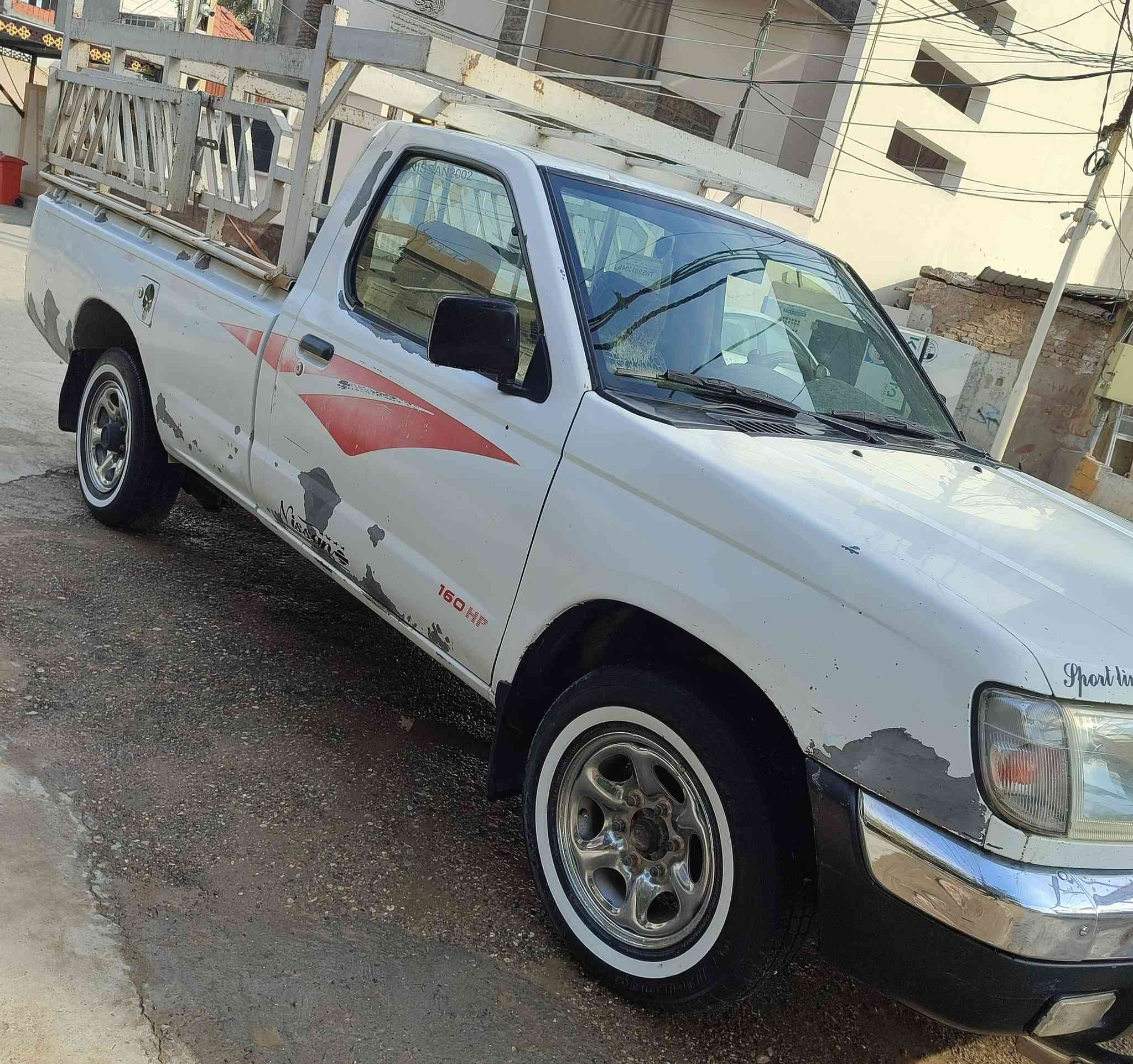 السلام عليكم للبيع بيكم نيسان مديل. 2002 رقم كربلاء  تحويل مباشر.  محرك كابريتر. بلاد.   تك قماره 5 جنكال  . اتصل وتدلل.    *********** صاحب سيارة
