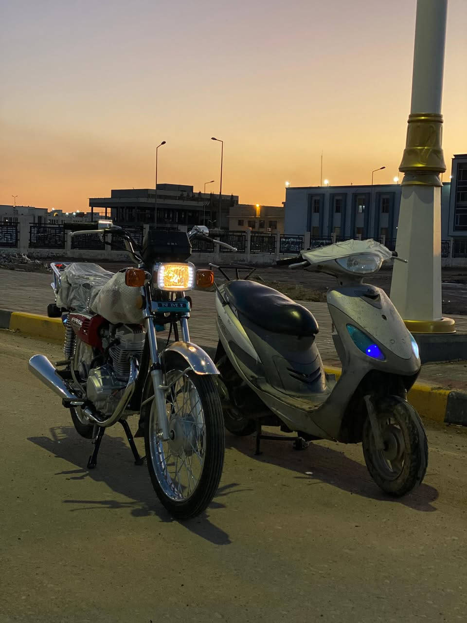 سلام عليكم نامه تعمير مديل 26 خير من الله جوه السوك محتاز او مستعجل على بيع 1200   الرقم ‭٠٧٨٧ ١٥٠ ٢٣٧٥‬
عبدالله العراقي صاحب الدرجه
