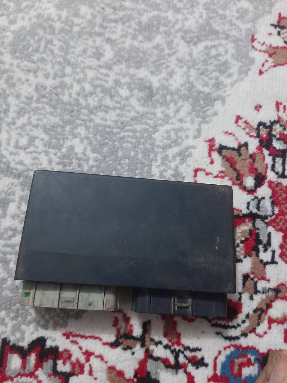 السلام عليكم ضفيره غراض افوراي
ضفيره بلاديه مابيها زلغ 
عقل افوراي شغال بس سويجه ضايع تاخذه ع الفحص 
كتف شحن افوراي البلادي شغال و هم ع الفحص 
و ضفيره ثانيه مجانيه بيها نقص فيش هاي بلاش تاخذها  
سعرهن جدااا مناسبب 
***********
