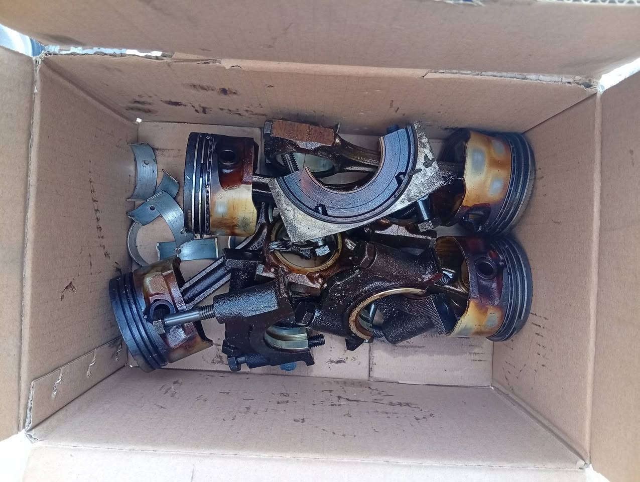 غراض للبيع افيو2011
العنوان بابل حي العسكري 
للاستفسار ***********وات ساب
