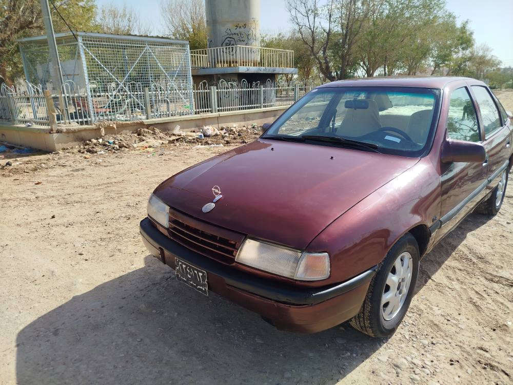 سلام و علیکم اوپڵ مۆدیل1989
مکینه 16ی قایش باریک  سه نه وی ئە سڵ و وە کالە بە شە رتی حاسیبە و اوە لیات ده عم و لێدراوی نیه خایسی نیه گشت گێچە کانی ایشە کات کارە بای مزبوت
تە نها مه کینه ی تۆزێک بوخار ئە کات 
سعری18 مجال شوێن کلار
*********** كيفري, ديالى
