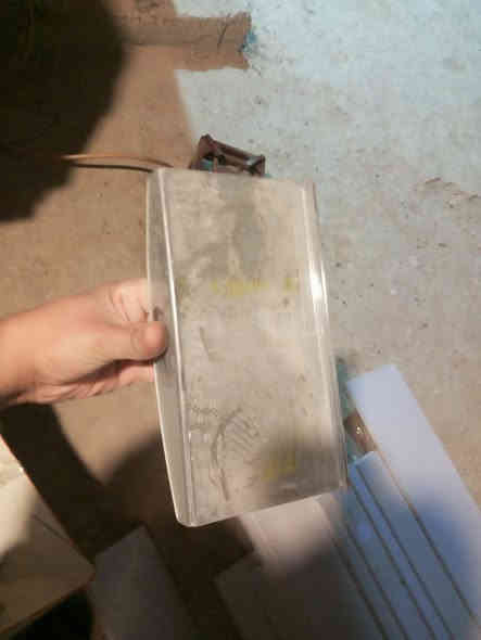 ستاند احذيه معه لوحات سكه ستاند احذيه للبيع ***********
