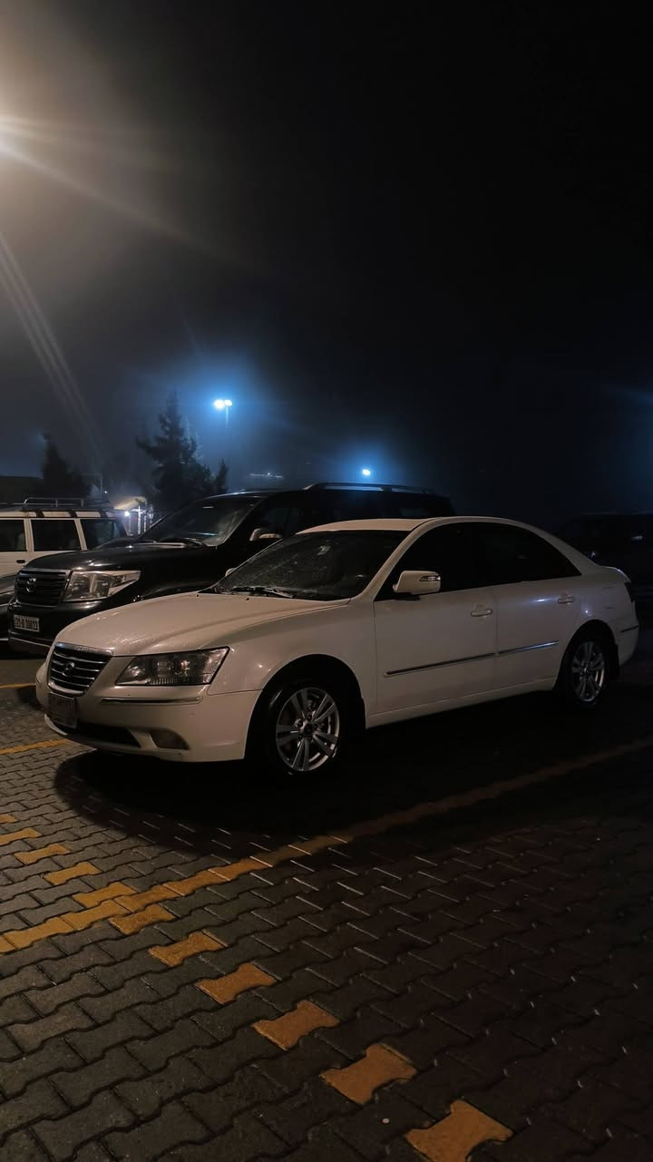 سوناتا 2010 الخليجي الفول مواصفات للاخير 1/1  رقم بغداد محرك 2400 فتحة سقف اشاير بلمري داخل صاج تبريد تخم تاير مكفول السياره كير محرك حداديه كفاله شرط ترايهة من البصره لزاخو ابد مابيهة نقص مال جناي سعرهة مناسب وبالعافيه علياخذهة بهاي النظافه وكلشي موضح بلسونار
رقم الهاتف :- *********** واتساب
