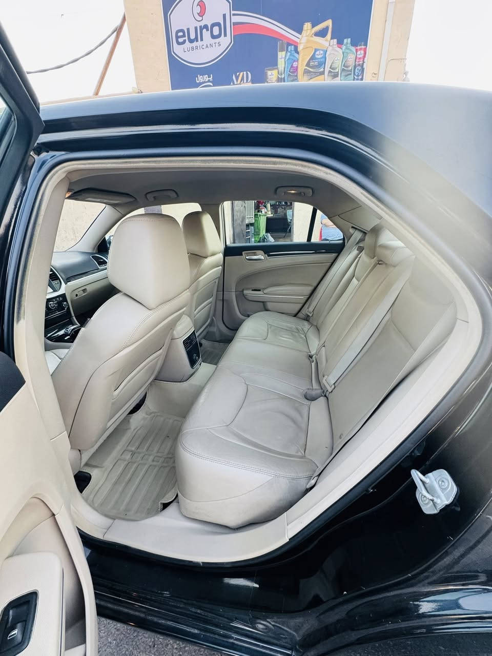 سلام عليكم
لبيع فقط. اوباما 2014 {مكفول كفاله عامه مكينه كير اكسل حداديه كله جديد }رقم سليمانية جديده هزه جديده سنويه جديده  بسمي  السياره كلش جديده ماشيه 130 اصل.  كواتم صبنصه بلاد. سيرفز ممشتغل ب الدشبول (وب الخير ع الياخضهه ). ***********
