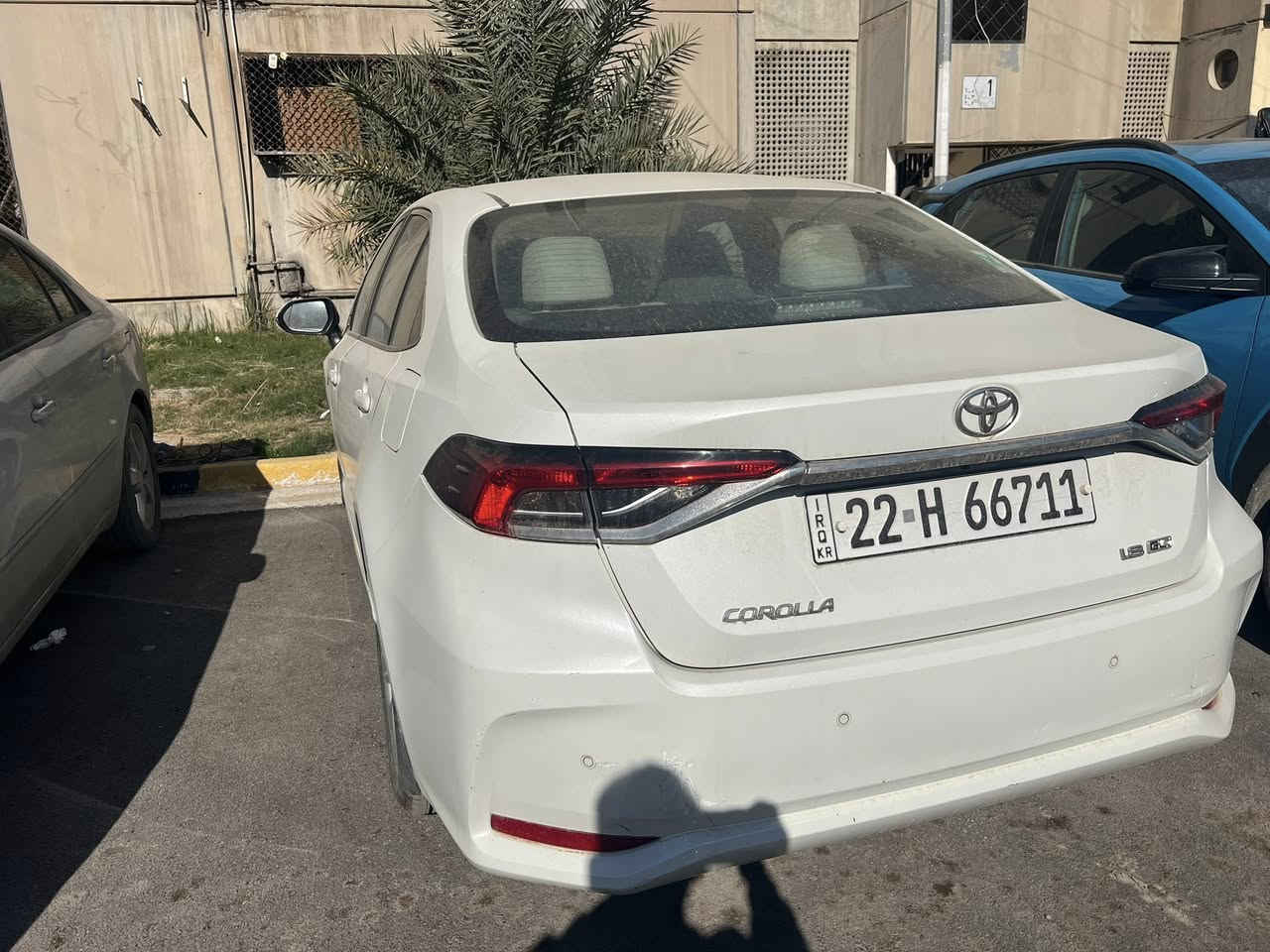 يالله 
السلام عليكم 
كورولا خليجي شركة ساز فول 1/1 موديل 21 مكفوله بدون صبغ بس طخه خفيفه بالجاملغ الامامي ويحتاج تعديل بارد ماشيه 49 كيلو سياره بأسمي
 
السعر 175 
مكاني بغداد السيدية
 
للاستفسار ***********
