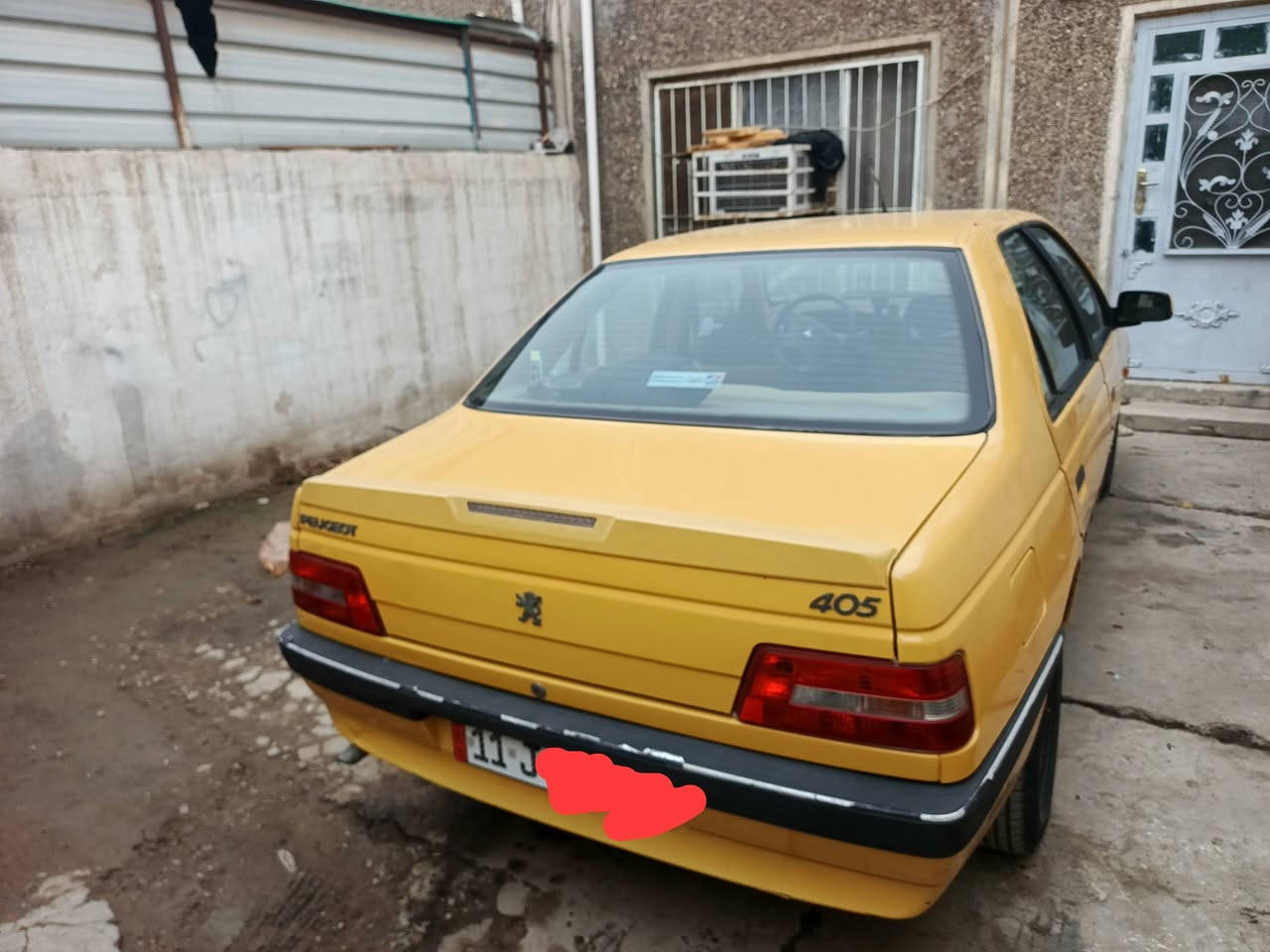 سلام عليكم ورحمه الله /بيجو405 موديل2015 سياره كير ومكينه خير من الله لاتنقيص ولا تبخير كهربائيات كله شغاله تدفئه تبريد حداديه خير من الله تخم تاير /سياره باسمي ثاني يوم التحويل هيئة غرامات مصفره سعر44$ وبيهه مجال مكان الدوره الصحة قرب فلكه ابو دشير(***********)
