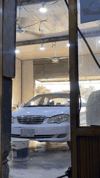 السلام عليكم 
سياره BYD  F3  للبيع 
السياره جاهزه مكينه وكير مستبوشي بلاد السياره جاهزه تبريد ثلج السياره حلوه كاعده رقم شبه مميز مداور ثاني يوم رقم الماني السياره لا ضربه ولا صبغ 
بيها شويه اخياس بل بيبان بعدني ممسويهن  كير اوتماتيك مكاني الناصريه مركز  السعر 55 وبيها مجال 
***********
