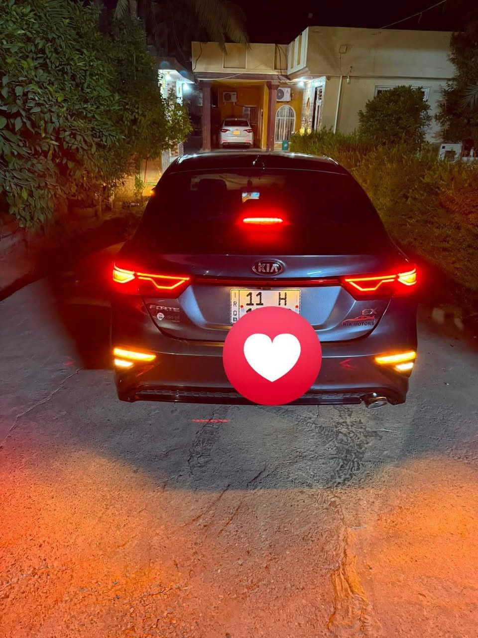 فورتي 2019 EX⭐️
مواصفاته :
تشغيل بصمه ✅
شاشه حجم كبير ✅
ويل كب  
بصمه ابواب عدد 2✅
اناره ترحيب 💡
رادار امامي 🛑
رادار جانبي 
نقطة عمياء جانبية
سستم صوت harman🔊
اشاير مري 
تبريد قطعتين
مكينه 2000 دوش✅
تحديد مسار ⚠️
قياده ذاتيه 
شحن واير لس⚡️
كشنات جلد تدفئة وتبريد +حضن سبورت ✅
فتح جنطه تلقائي عند الاقتراب ✅
كير cvt ثلاث وضعيات قياده 
لايوجد حادث كلين دعامية فقط 🛑 صور الحادث مرفقه
بدون ايرباك 
أي قطعة ما بيها صبغ لو شبر 
ماشية 63 الف
تحويل مباشر وسنوية 2030 والرقم الجديد 
دهن هاتاشي الياباني مسجلهة شركة 
بانزين فقط محسن افول 
محرك كير مكفول 
رقم بغداد
***********
مكان السيارة واسط الصويرة
