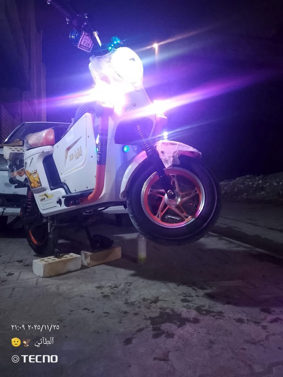 السلام عليكم
للبيع دراجة شحن (X900)
موديل 2025 فول مواصفات 
مع كامل الملحقات العنوان بغداد الحرية 
الاستفسار اكثر الاتصال 
***********
