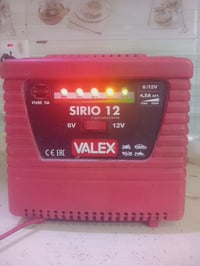 ورحمه الله وبركاته شاحنة كافة أنواع البطاريات من 6 فولت إلى 12 سعرها 2...