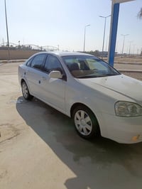 للبيع اوبترا موديل 10رقم مثنى بيها جاملغ امامي مبدل وصبغ بل دوسه جاهزه...