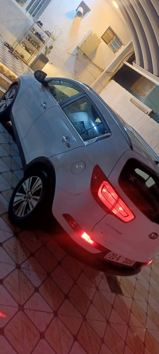 سلام عليكم
سبورتج خليجي موديل 2016
ماشيه 160 ألف 
مكفوله السونار بل منشور 
السعر 145 قفل 
الستفسار ***********
مكان جديدة الشط
