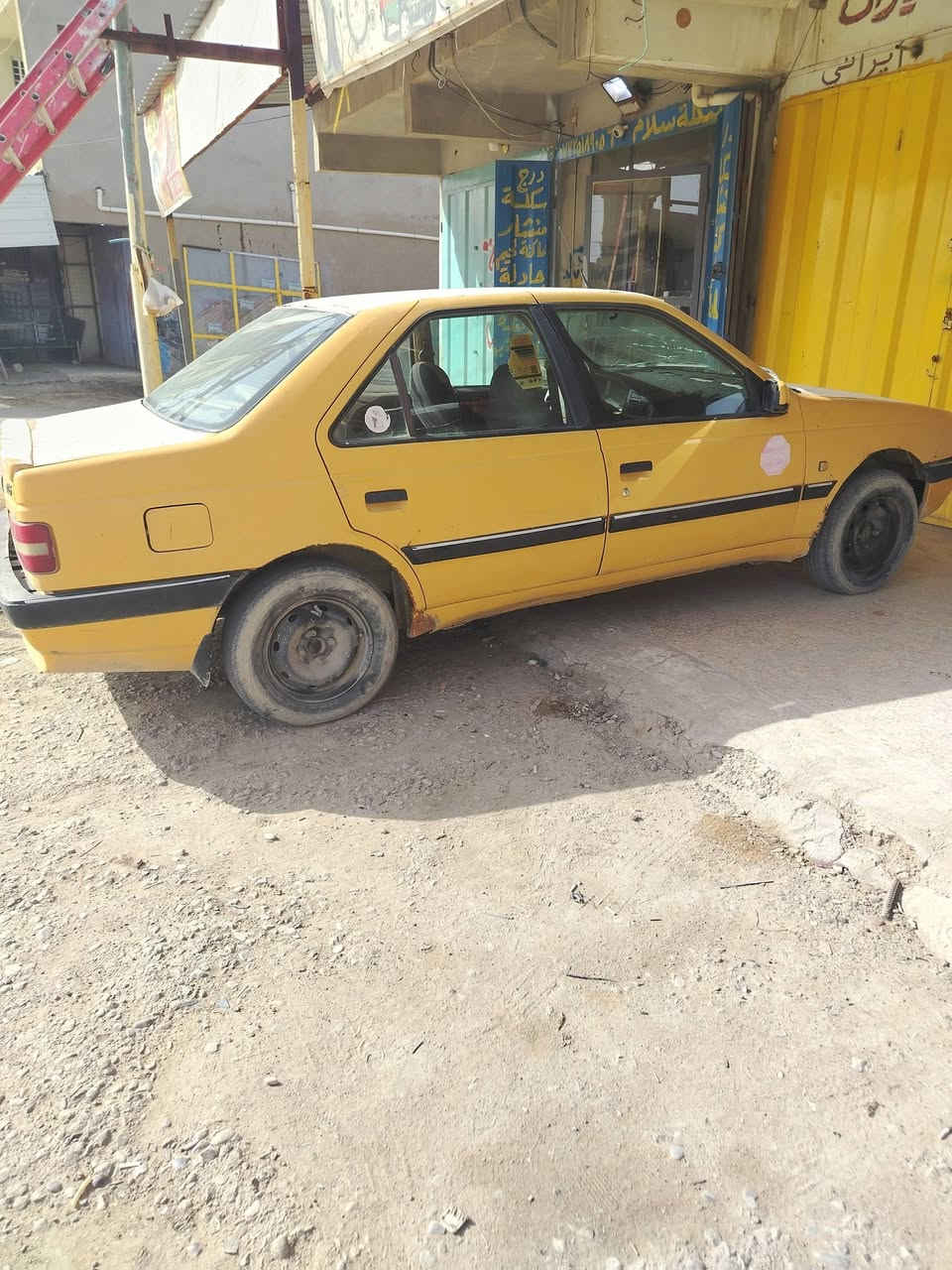 بيجو 405 موديل ٣٠١٣ بغداد جاهزة السعر ٢٥ مكاني بغداد جسر ديالى للاستفسار *********** بي واتساب
