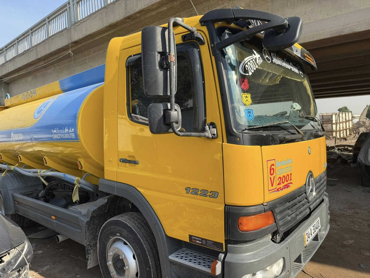 البيع  مديل2001 مكينه سته ستندر 8 برقي  فحال عشرة طن سعر ١٩٠ مكان بصره  هاتف***********
