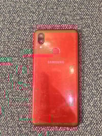 سامسونك A10s ب ٥٠ وبي مجال الشراي يتصل 07717727917