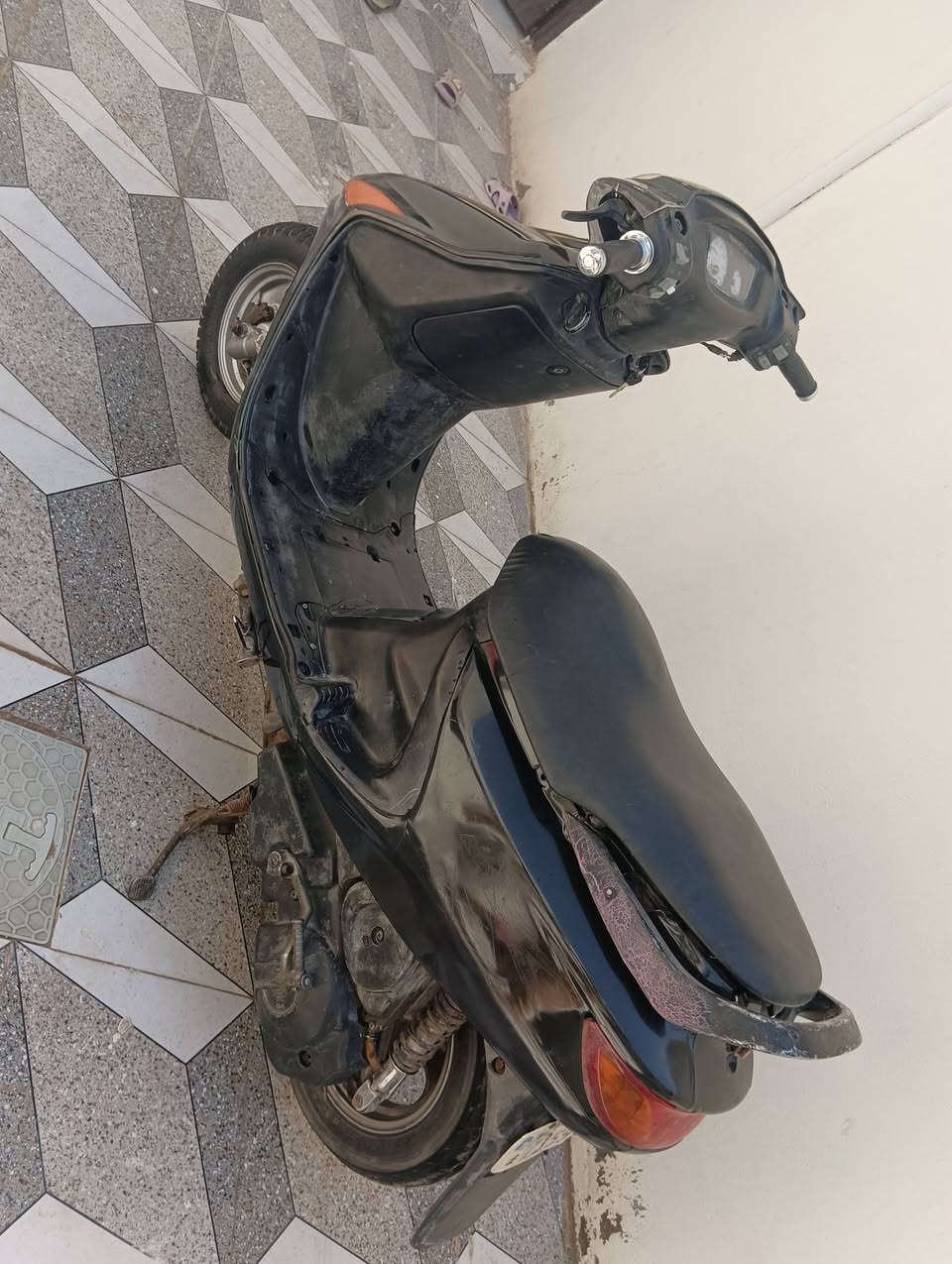 دراجه فراشه شغاله سلف هندر كهربائيات 

السعر 280 
العنوان النجف شارع الصب 
***********

