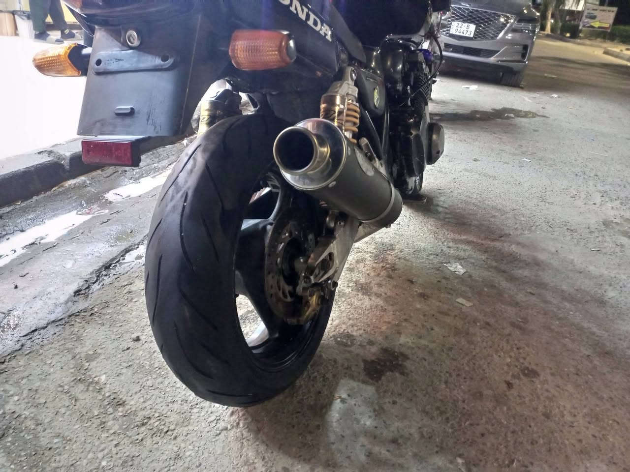 اسلام عليكم
دراجه سي بي فور 400 
موديل 2004

هايبرد 16ولف نظيفه كدام عينك 

كهربائيات شغاله صالنصة كاربون 

تايرات جدد كدامك

اوراق كامله  مكاني ديالى بعقوبة الجديده اي استفسار اتصل وتدلل ***********
