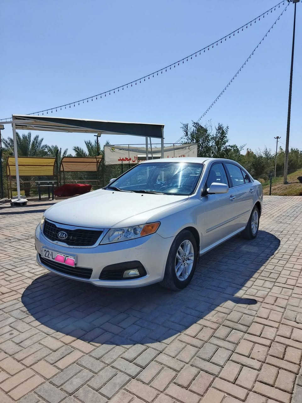 السلام عليكم   LOTZE  2009  مكفولة كفاله عامه  من الضربة والتبديل والمعجون  والخياس
..بيها رش كلير  جراد قماره فقط / سونارها وياها
*********** رقمي 
 السعر>> 112 << بيها مجال 
سيارة مكينة 2000 دوش 
سنوية لل 29 تريد وكالة تريد مداور    
داخل جلد 
 گير 4 نمر اوتماتيك وعادي 
نظام  ECO
سستم صوت مال Jeep
حدادية ٨٠ بل مية 
جام كهرباء 
سنتر لوك  عن بعد 4  ابواب والخامس الصندوگ
تدفئة وتبريد ثلج
