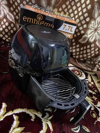 قلاية ٧٫٧ ل • ١٨٠٠ واط • جديد غير مستخدم