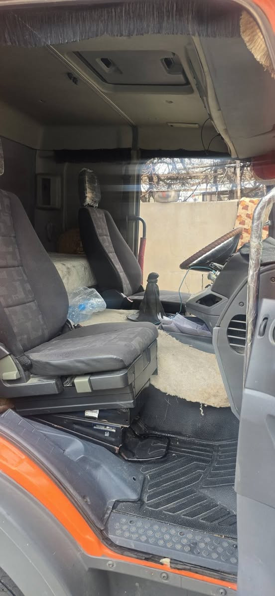 سلام اتيكو موديل ٤ ٢٠٠ سياره تخم تاير رقم سليمانيه سياره سنويه جدديه  مكان السياره كركوك  سياره تحويل فقط موصفات السياره قفل اكسن هاف ٣ طكات السياره نظافه فول قماره من كلشي طول البدي ٧ وربع بلادي  سعر ١٨٥ وبيها مجال  ***********
