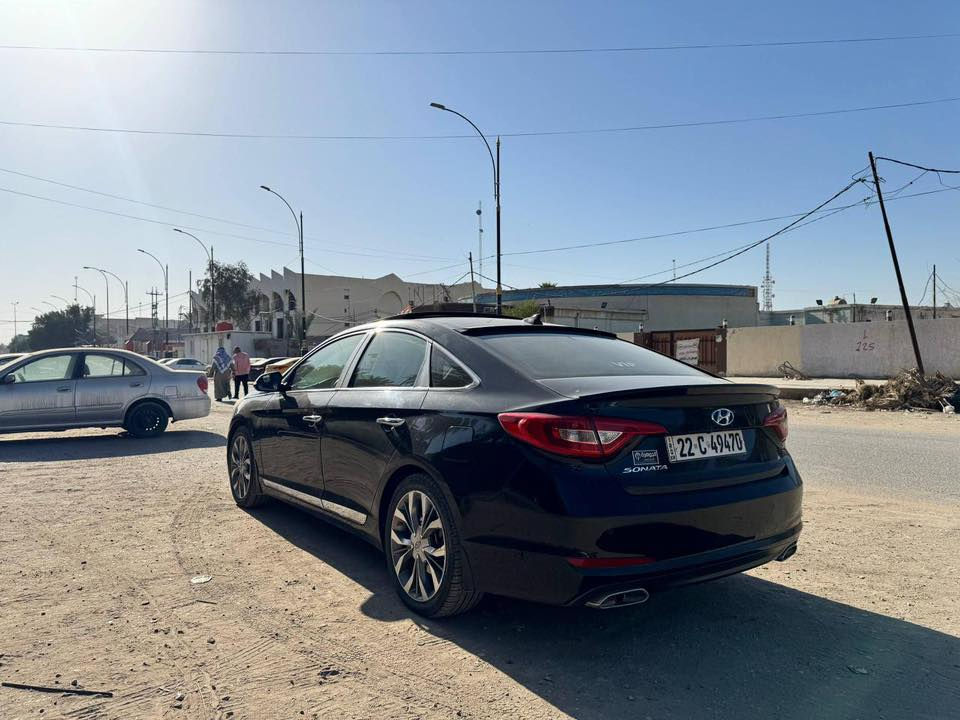 سوناتا 2015 vip خليجي
المواصفات:
محرك 2400 دوش
بصمه 
بانوراما 
رادارات 
كراسي تحكم كهرباء
زراك لايت
بردات بلاد
انظمة قياده 
هاند بريك بصمه و Auto hold
كشنات جلد تدفئه تبريد لون بيجي
السياره مكفوله بدون ضربه حتى الدعاميات
السعر 140 مجال بسيط
***********

