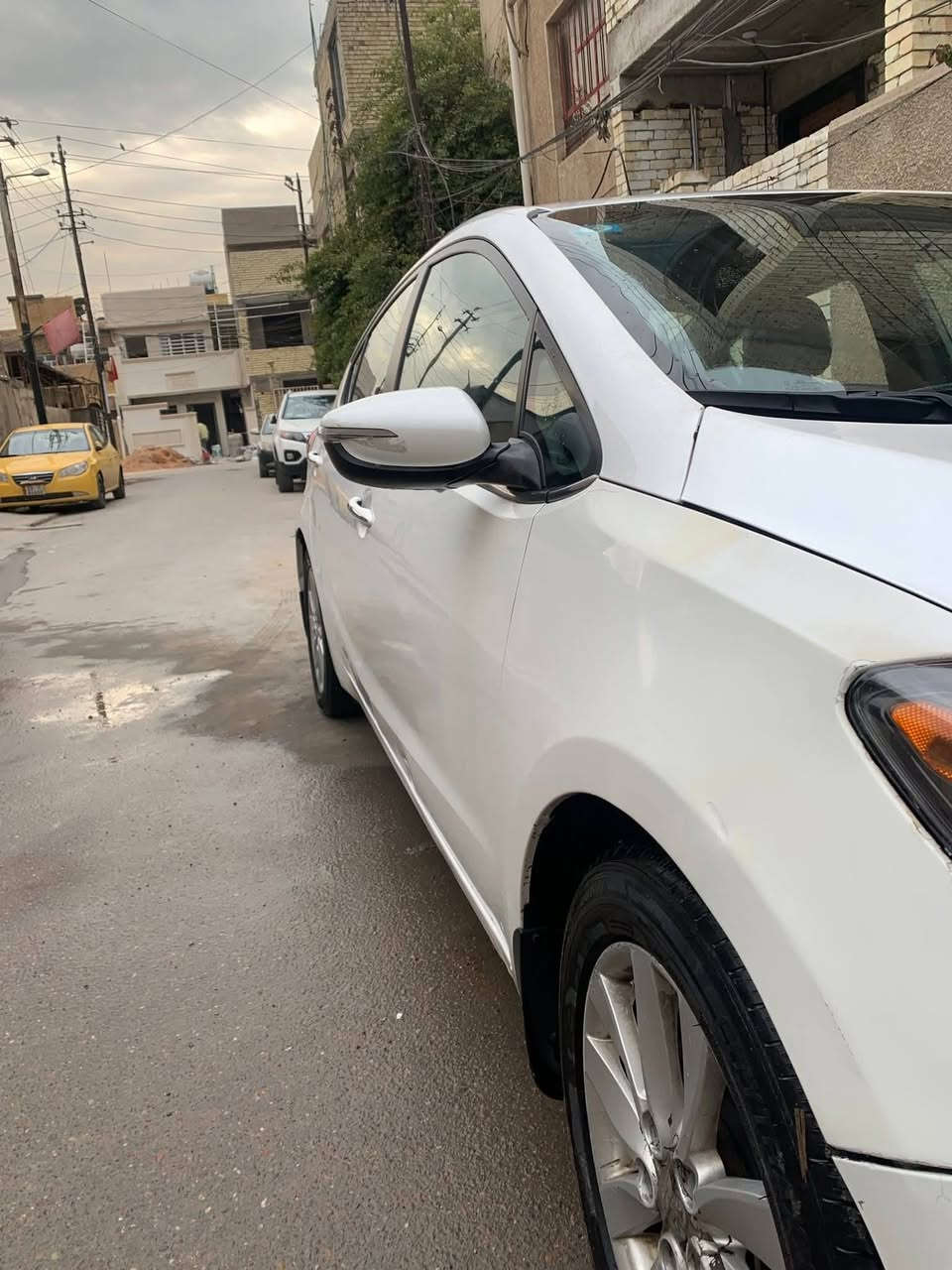 للبيع كيا فورتي ٢٠١٤ السعر ١٠٠$ وبيهه مجال ***********
