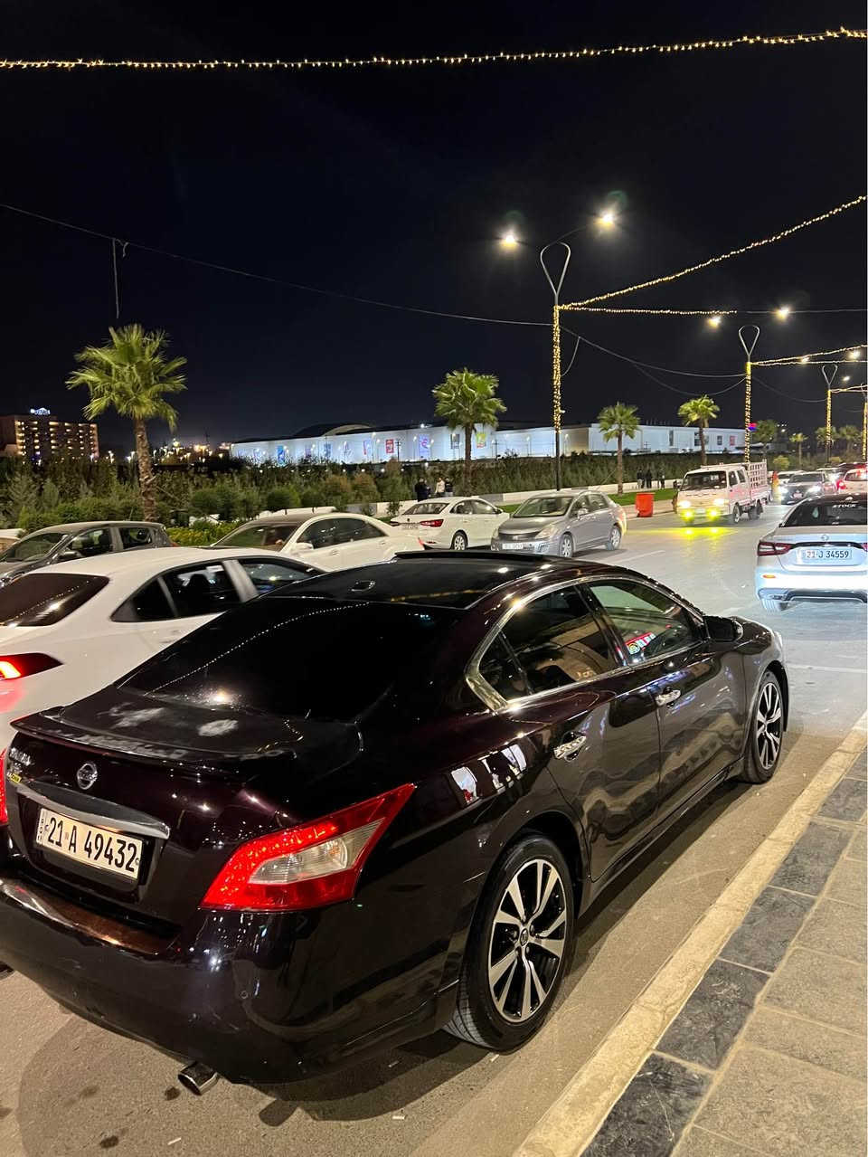نيسان ماگزيما ٢٠١٠
به شه رتى گئرو مه كينه 
به شه رتى ١٠ فيته ر
بي كيشه به شه رت ئه ى فرؤشم
به ناوى خؤمه وه يه سه نه وى تا ٢٨ مانگى ٥ تازه يه 
٤ پارچه ى بؤياخه بئ ناوگرتن
گؤرينه وه ش ئه كه م شتيك به دلم بيت
0770 181 7900
سليمانى السليمانية, العراق
