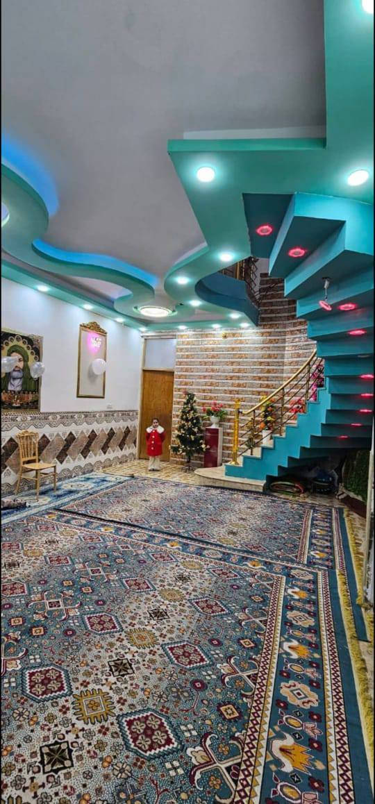 ***********
حي طارق القديم 
 بيت طابو صرف زراعي مساحه 175 متر بناء حديث 
غرفتين نوم  5×6 صاله 7 × 6 استقبال 4 ×6 مطبخ 3×5
 ترك جانب البيت 10 متر طول 
نزال البيت 25 واجه 7  بيتونه 7×6    سعر 90 بيه مجال خدمات كامله تبليط ماء مجاري فول 
اضافه مخزن كبير داخل البيتونه صحيات 
مكان البيت حي طارق القديم قرب ابو اكرم الكصاب
 داخل الفرع قريب قريب على الشارع 
     *********** بغداد, العراق
