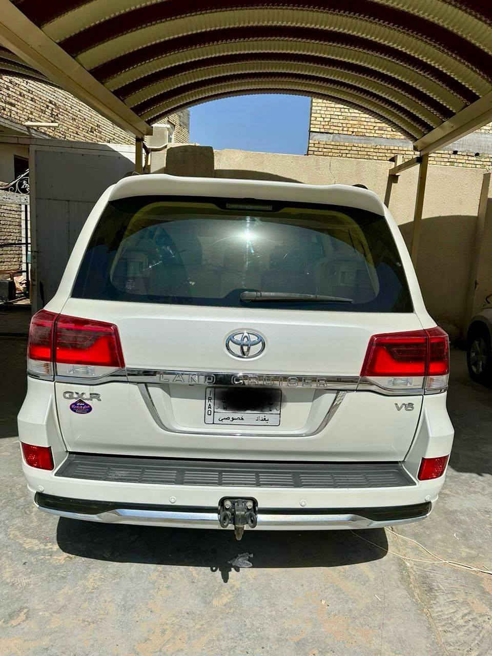 لاندكروز بريم أصل فول مواصفات كفاله عامه بأسمي تخم تايرات حداديه تبريد كامله من كل النواحي رقم الهاتف *********** مكان السياره محافظة ميسان
