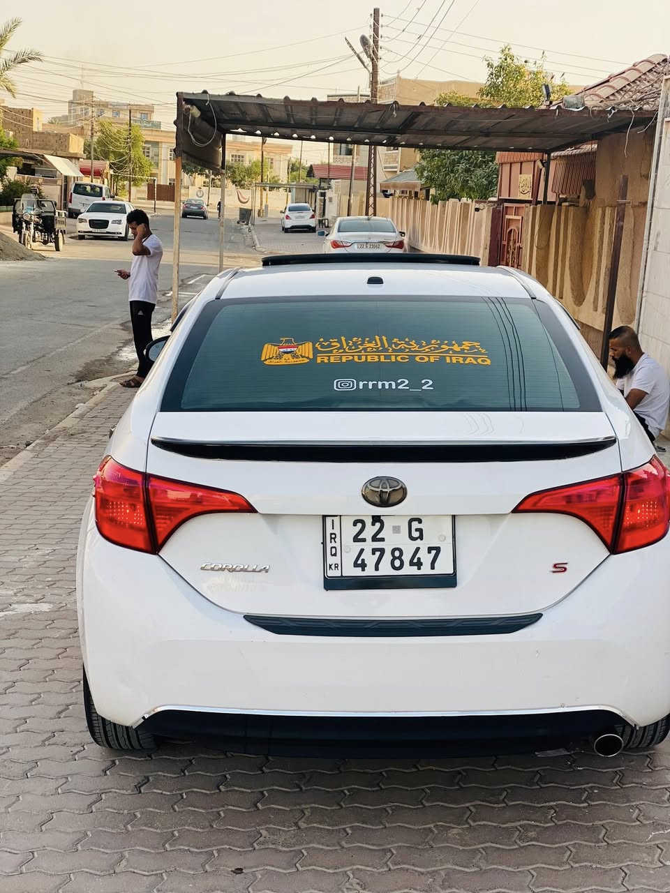 سلام عليكم
كورلا فول موصفات واحد ع واحد 
موديل ١٦ 
الاستفسار تصل ع صاحبها 
***********
