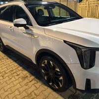 كيا سورنتو 2024   رقم بغداد وارد امريكي مكينه 2500 تبربو  اذا اكو امرا...