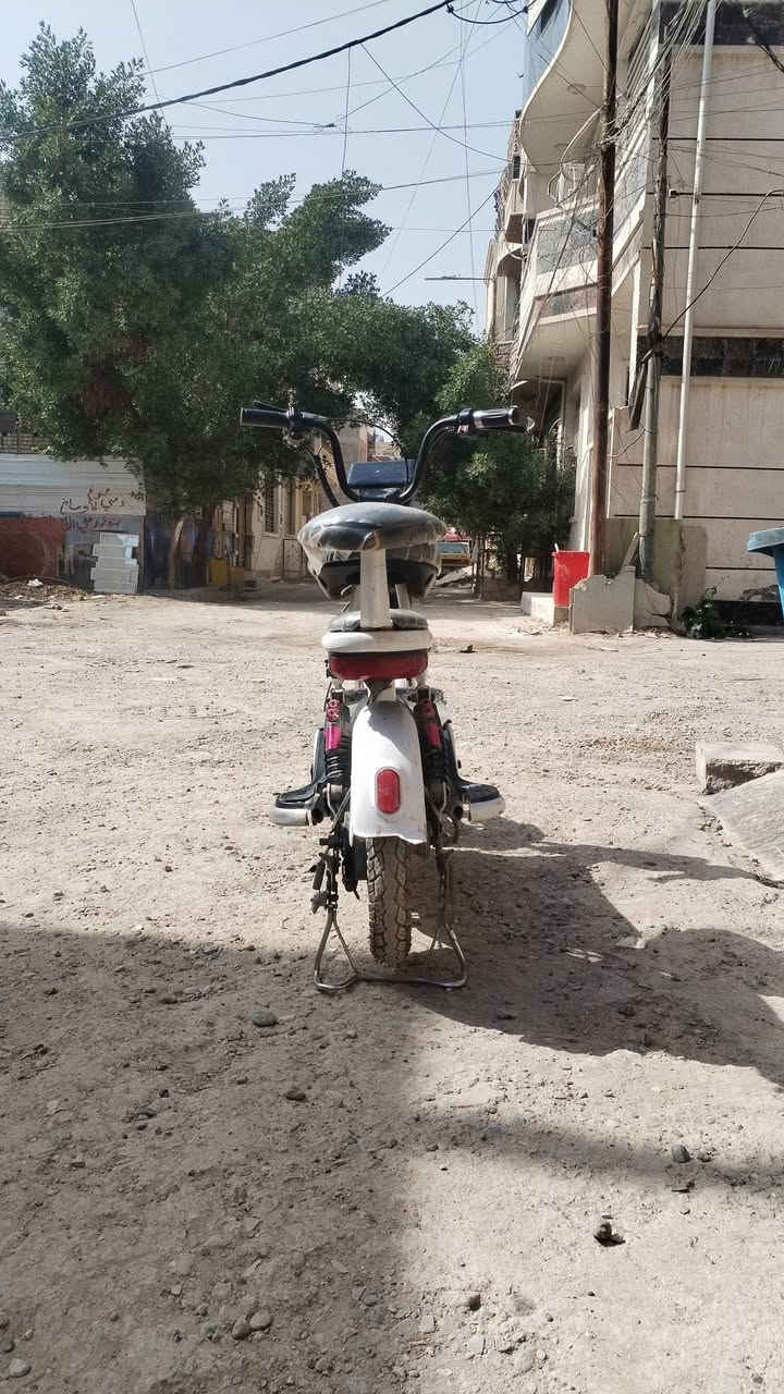 ✅دراجه شحن اربع بطاريات  3سرع الدراجه حلوه اريدها 400 وبيها مجال✅


**إذا كنت صاحب هذا الإعلان وتريد حذفه لأي سبب، رجاءا أرسل رسالة إلى الدعم الفني**