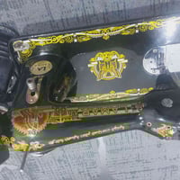 ام الفراشة • مكينة خياطة • استعمال بسيط