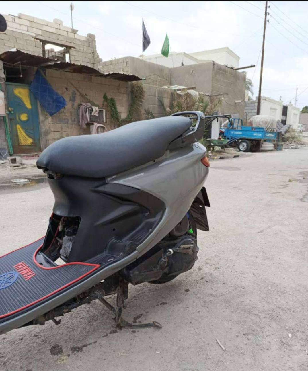 سلام عليكم شباب دراجه فراشه البيع دراجه شغاله من طول الطول تعال وفحص برغي ما مفتوح  بيه مكان بصره ابو الخصيب رقم ***********
