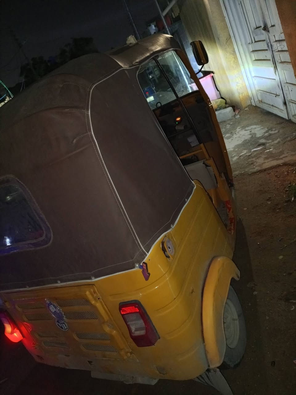 اسلام عليكم هاي تكتك لجنايه مكانهة كربلاء تكتك حلوه وخير من الله موديل 2018 تشغل وتطلع عله باب الله لا معمره ولا هسوالف سعرهة 3.700مامتواجد فيس ***********
