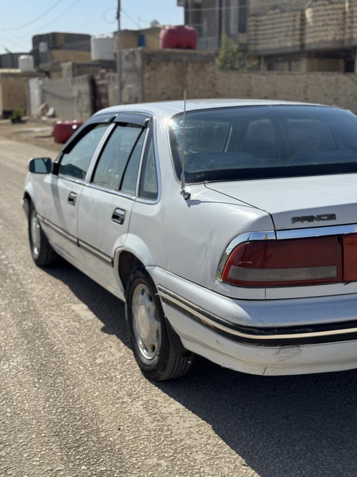 برنس 1994 رقم بابل سياره بلاديه بيه رشات صبغ قليله  تلكيط خياس فقط
مكينه وكير درجه اولى 
منضومه كربائياتً كله جاهزه 

سنتر لوك ع ريمون ✅
لايت زنون عالي وناصي✅
تبريد ثلج❄️✅
السعر 45 وبيه مجال

***********
