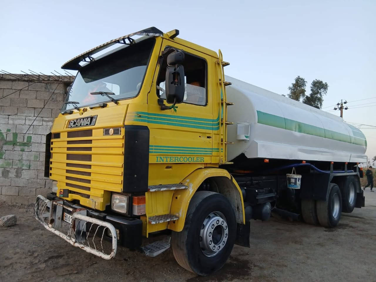 سلام عليكم سكانيه مديل ٩١ مكينة ١٢ ونص كير ٥x٥ اكس عظلة مكفولة،،، ***********،،، ***********
