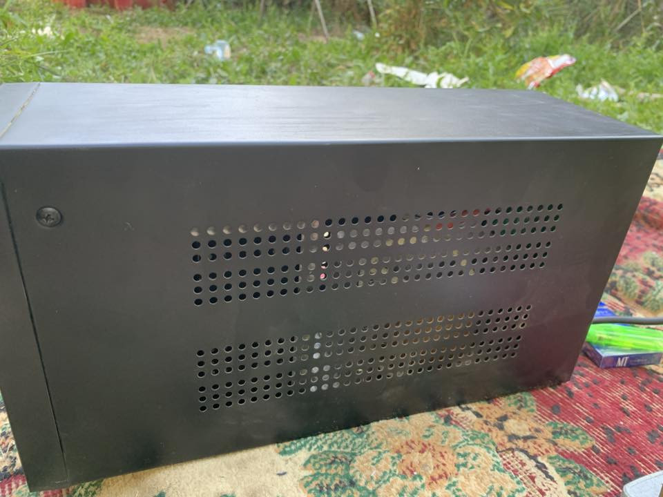 السلام عليكم
جهاز يو بي اس شركه تايكر غنبي عن العريف 220 V يشغل ساعتين جهاز جديد ونضيف مستعمل قليل الجهاز للحاسبات والكامرات اخاف اكو ناس متعرف 
 مكاني بابل قضاء القاسم عليه السلام 
سعره 150 بي مجال بسيط جداا 
رقم الهاتف ***********
