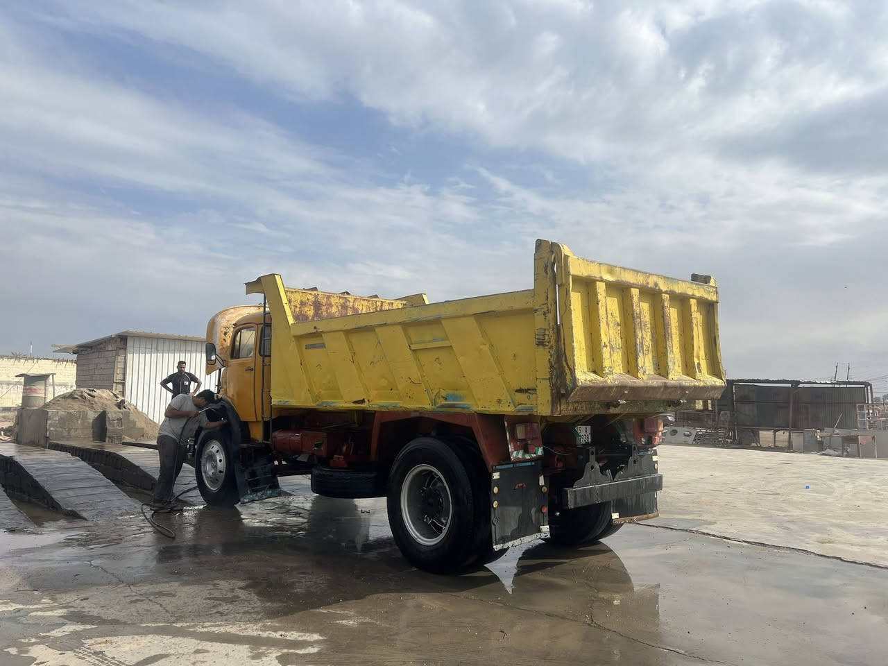 غجمه لبيع سياره جاهزه الشقل رغمه نكليزي بسمي الحب يتصل***********
