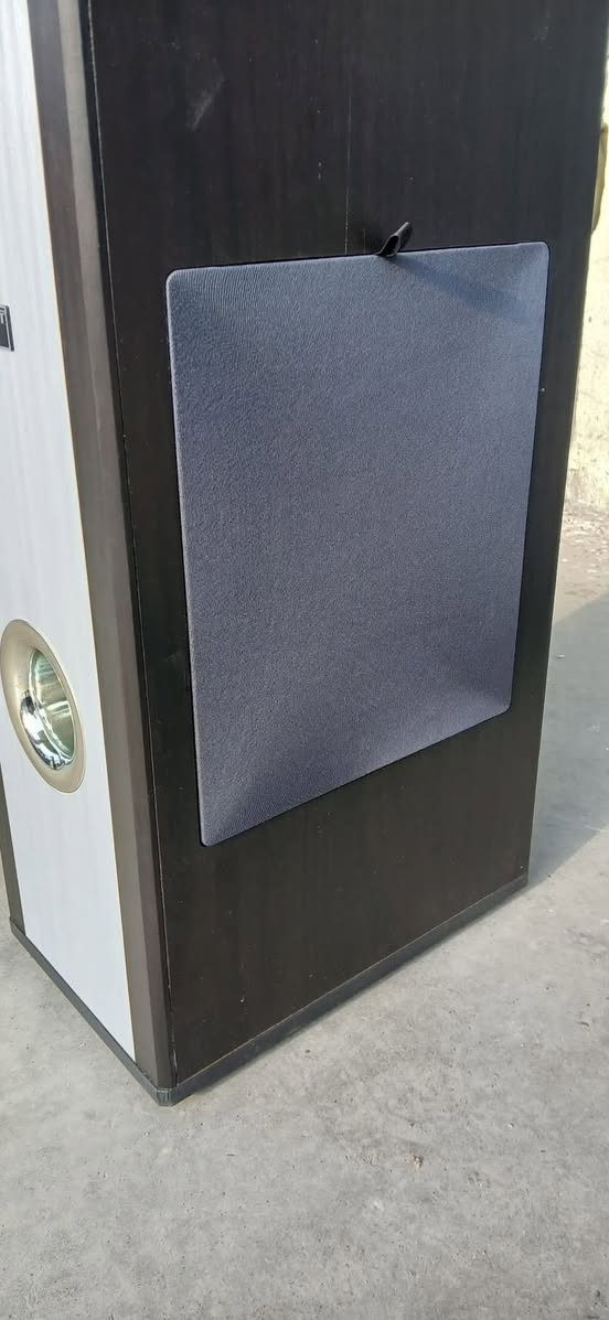 جديد  بالكارتون   تفاصيل  بالصور    مكان  كركوك السعر  ***********
