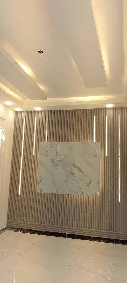 متابيعنا الاعزاء عروض سنه الجديده ع جميع الديكورات والاصباغ داخليه وخارجيه وافضل انواع الاصباغ الى اهلنا وناسنا الحسينيه الحبيبه 
ديكورات جبسن بورد
طلس معجون 
اصباغ كافة الانواع 
ماعليك تنطينه بيتك والباقي علينا شغل درجه اولا وسعارنا تنافسيه جدأ 
للستفسار يرجمه مراسلت الصفحه او الاتصال ع الرقام التاليه (‏‪***********‬)حسين ابوكيان
(***********)علي ابومؤمل
