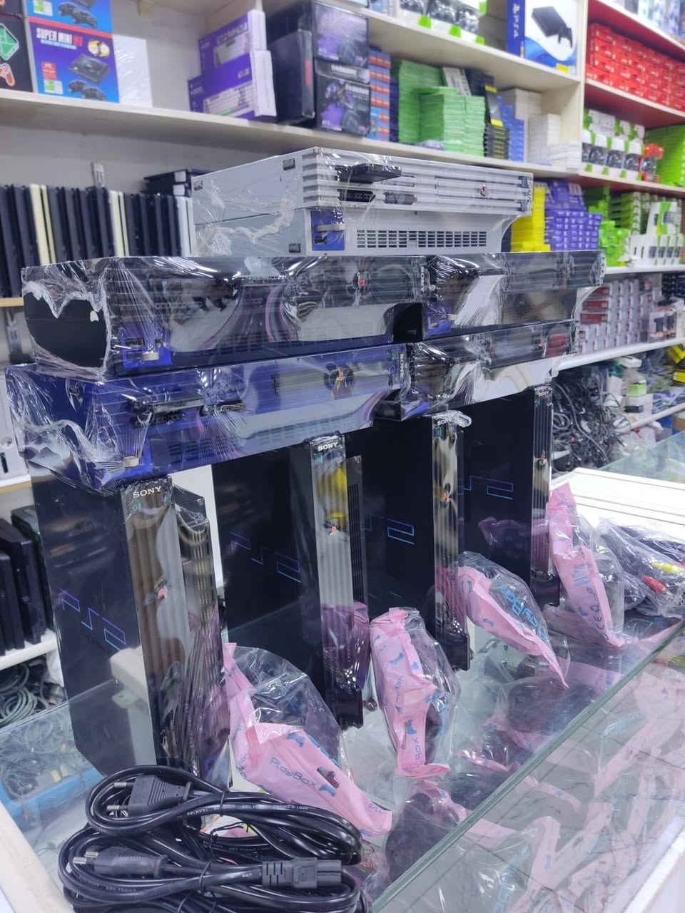 عروض❤️‍🔥
 Play BoX💥❤️‍🔥
ماتخلص 🎮👾 
السعر فقط😉/55,000 وتوصيل مجاني   لكل المحافظات  العراق🇮🇶 
#جهاز بلي ستيشن 2  جهاز
 باله أصلي نظيف كلش 
 مع كامل ملحقات 🎮🕹
1_مع يده عدد 2
2_فلاش 32G مع 65 لعبه
3_مع ضمان شهر واحد

موزع اجهزه والعاب الفيديو ،،،🇮🇶 

متجر Play Box 
الموصل دواسة عمارة القدس الطابق الارضي
يوجد توصيل داخل الموصل وجميع المحافظات،🚙

واتساب ***********
