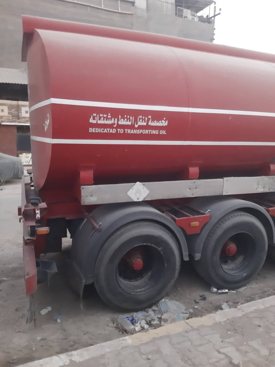 تانكي للبيع حموله ٣٦ مكفول دناكير ١٦ مزوج بلادي بس مشدود عليه تك تاير التانكي شغال كبل للشغل مكان بابل المسيب ***********
