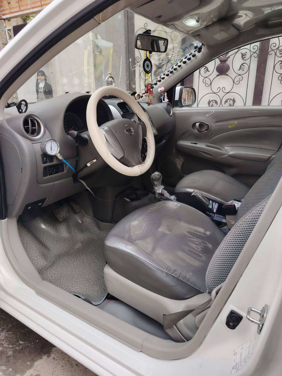 نيسان سني سياره مال بيت كير ومكينه كفاله
تبريد وصدر مكفولات 2024 السياره بيها فقط بل جاملغ الامامي طخه اصبعين سياره مامتعوبه بأسمي ثاني يوم احولك
السعر 128 بغداد شعب 
***********
