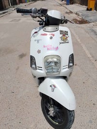 07766105106
