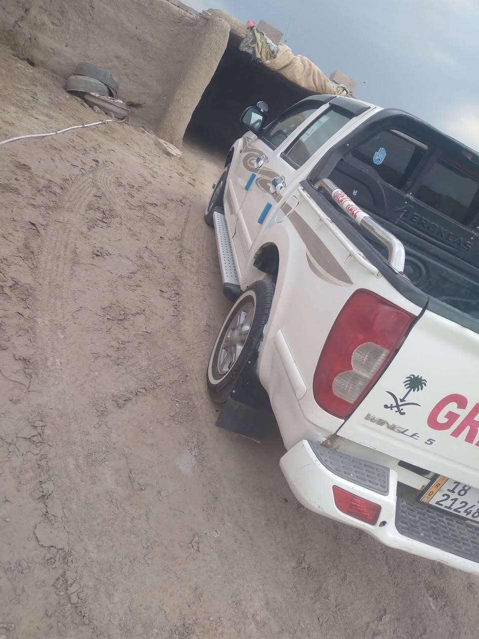 سلام عليكم سياره البيع مكفول رقم جديد سنويه٢٠٣٠ سدر جديد تويرتخم جديد مكاني ناصريه رفاعي قيرمتوجدعلفيس وهاذه رقمي ***********
