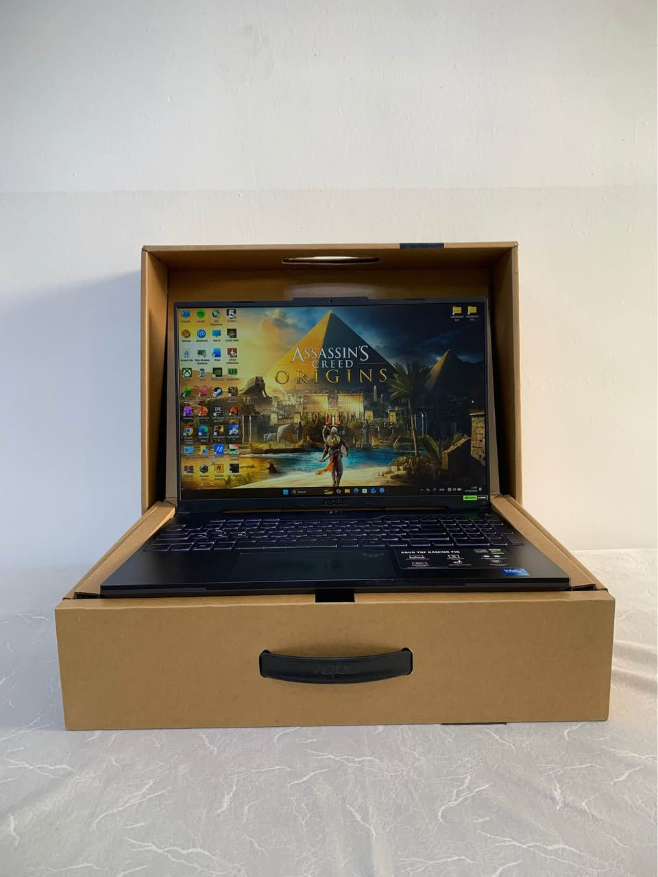 للبيع النضافة و المواصفات ضاهرة  كل شي بلادي مامحتاج وصف مستخدم ٢ اشهر  سعرة   مليون   و الف بيها مجال بسيط للمشتري (اقول بيها ماجال ما اقول كسر) اي احد يريدة يتفضل خاص واكو توصيل لكل عراق

لاپتۆپی گەیمنگ بۆ فرۆشتن پاکی لاپتۆپەکە لەوێنەکاندا ڕوونە هەموو شتێکی بلادییە تەنها ٢ مانگ بەکار هاتووە نرخی ١ مليون و ١٠٠ هەزارو مەجالێکی کەم گەندنیشمان هەیە

Asus Tuf Gaming F16
CPU: CORE 5 210H  8C/12TH
GPU: NVIDIA RTX 4050 6GB GDDR6 
Ram: 16GB RAM DDR4 2X8GB
Hard: 512gb SSD(NVME) +OPEN SLOT
Screen: 144Hz  FHD 16 INCH IPS 
FASTEST WIFI 6 + BLUETOOTH 5.1
BACK LIGHT KEYBOARD +THUNDERBOLT 3 SUPPORT
WINDOWS 11 ORIGINAL
LAPTOP+ORIGINAL CHARGER+BOX حلبجة, السليمانية


**إذا كنت صاحب هذا الإعلان وتريد حذفه لأي سبب، رجاءا أرسل رسالة إلى الدعم الفني**